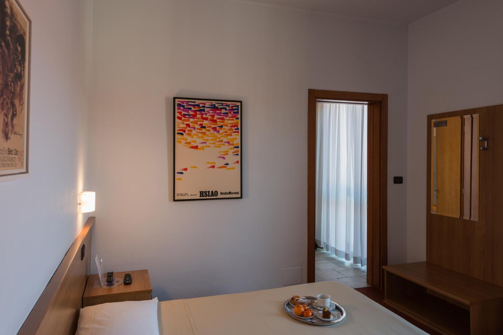 Hotel Lux Alessandria Rom bilde